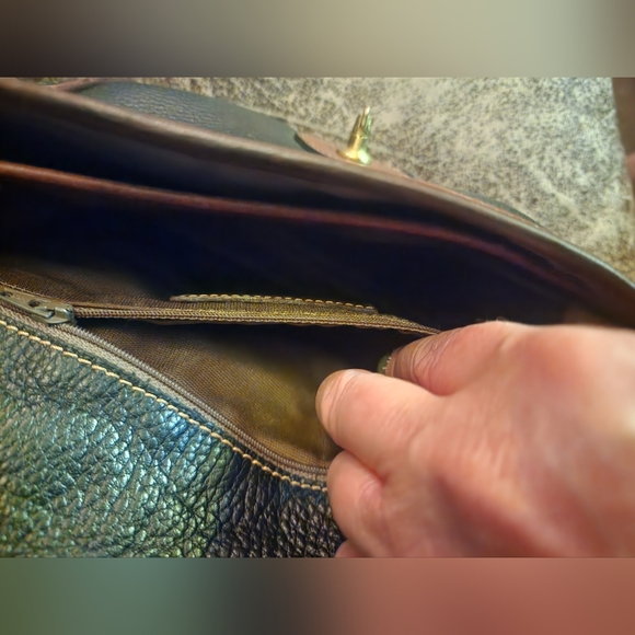 Vintage Coach Sheridan Crossbody 4JM-4224 Pebbled Navy Blue Made In Costa Rica - Picture 3 of 10